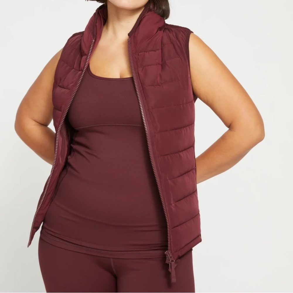 Universal Standard Sport Puffer Vest